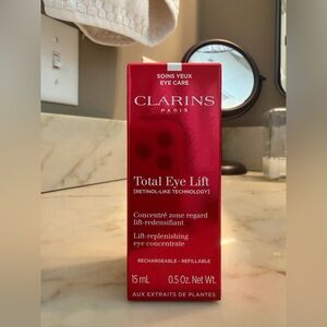 Clarins Total Eye Lift Refillable Eye Cream